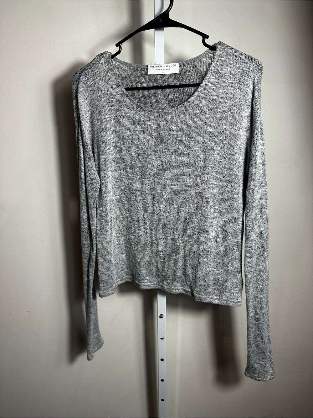P158. Viktoria & Woods Gray Marled Lightweight Knit Sweater Made in Australia